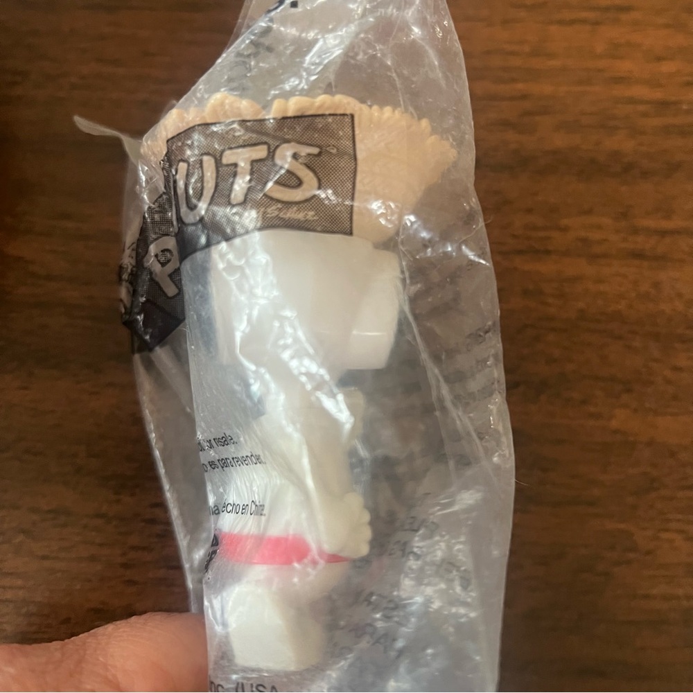 Burger King Snoopy "The Many Lives of Snoopy" Master of Disguise 2003 Vintage - Picture 5 of 6